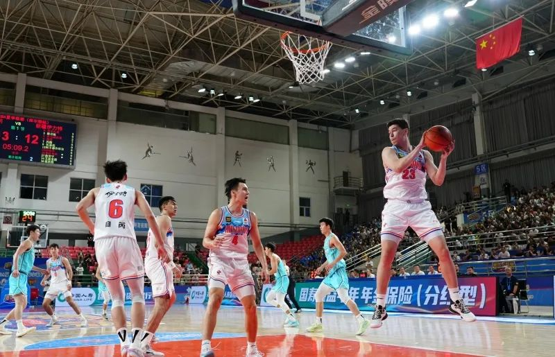 阿不都沙拉, 篮板, 助攻 阿不都沙拉, 篮板, 助攻