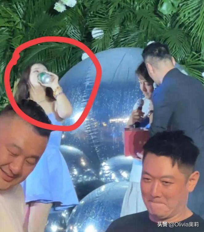 伴左右, 礼现场, on 伴左右, 礼现场, on